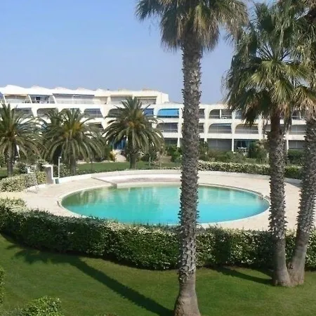 Lejlighed Les Jardins Du Port 5